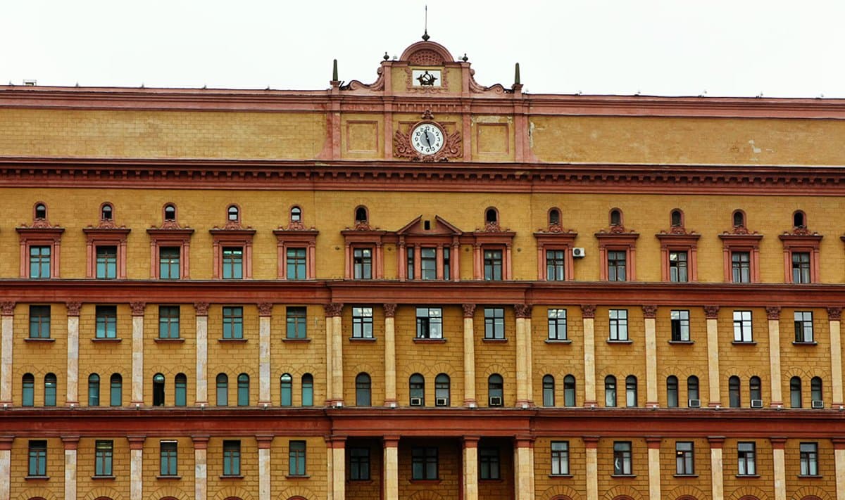 Дела о госизмене и шпионаже в РФ